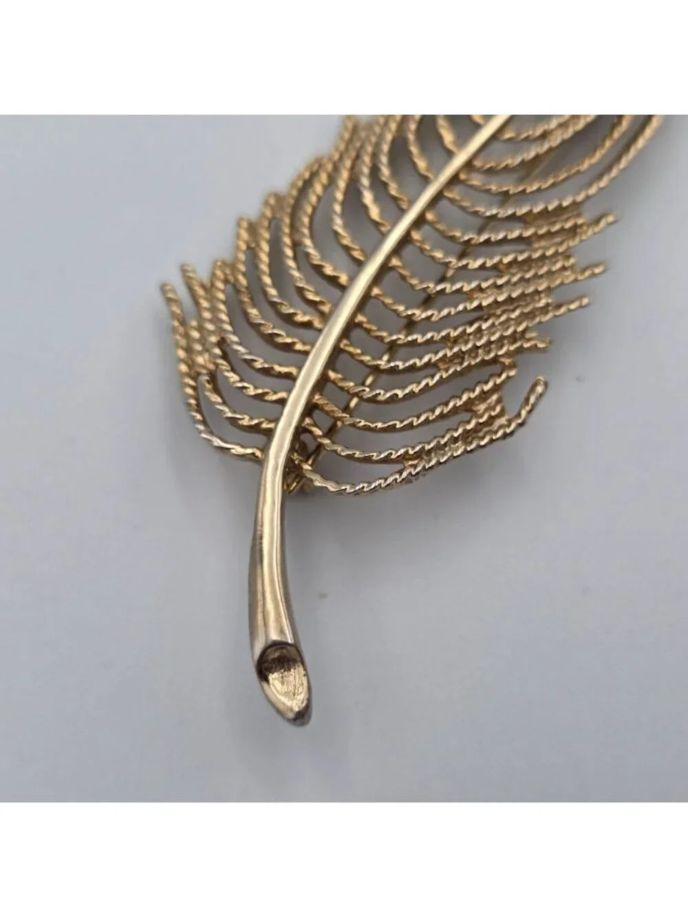 Gold-Tone Leaf Brooch Pin With Textured Design By Monet 3